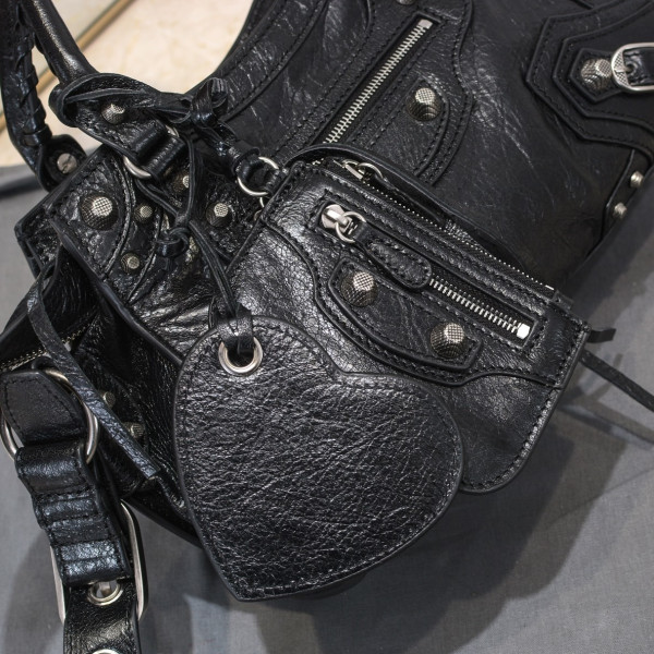 Ba*len*cia*ga neo cagole xs handbag