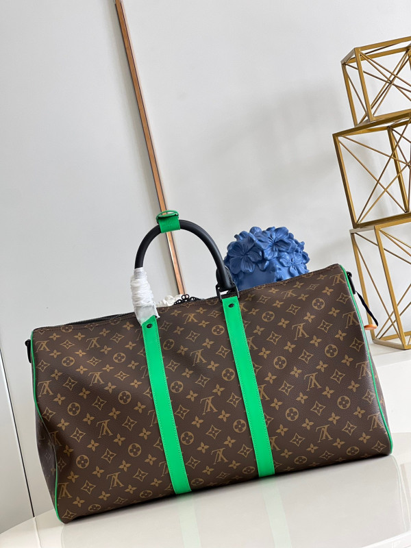 l**is V*t*n keepall bandouliÈre 50