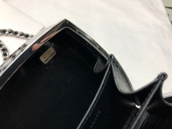 CL VANITY BOX