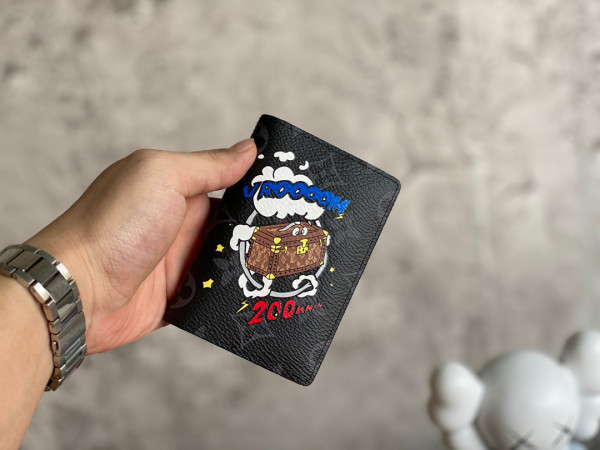l**is V*t*n pocket organizer