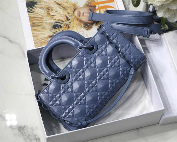D*or lady d-joy bag