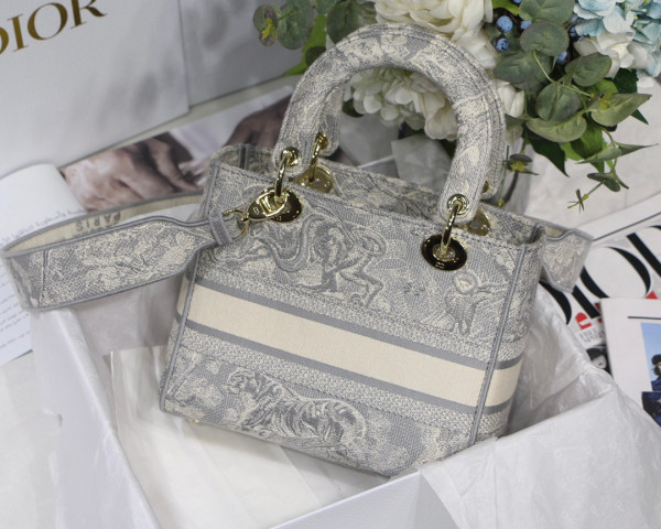 D*or lady d-lite bag