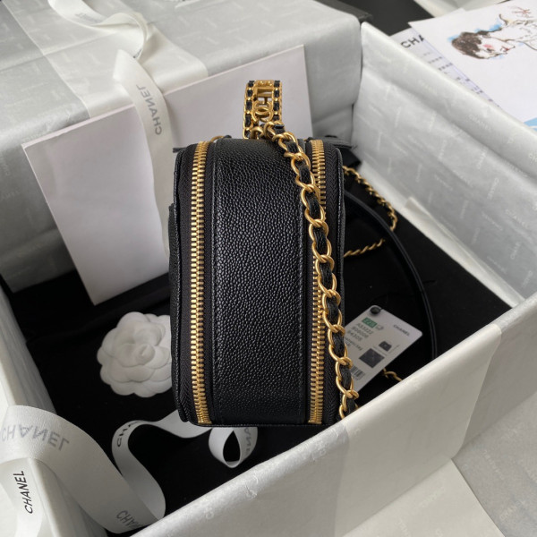 CL VANITY CASE