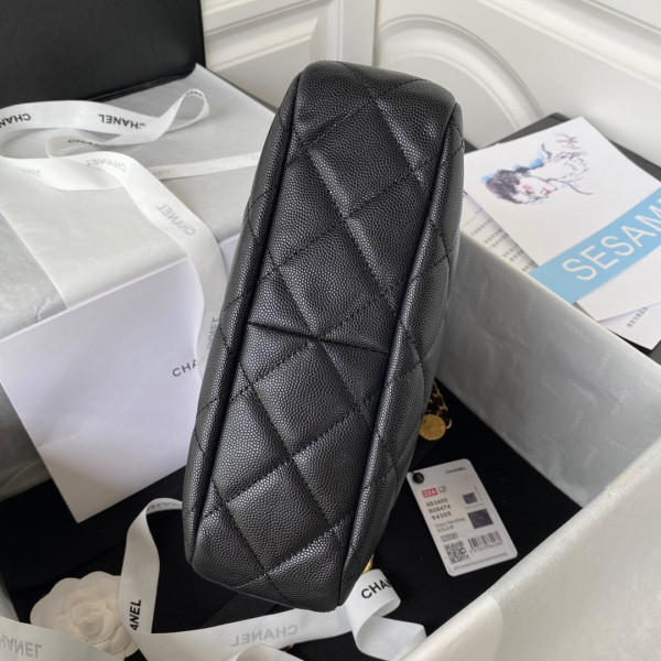 CL BUCKET BAG