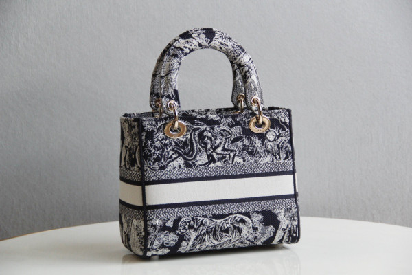 D*or medium lady d-lite bag