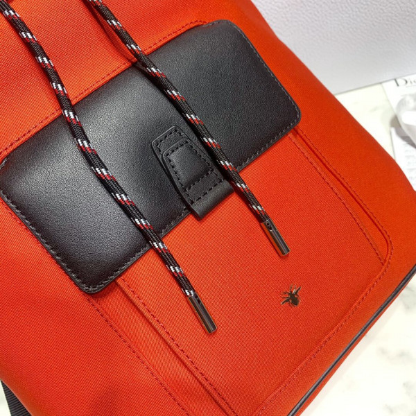 D*or backpack