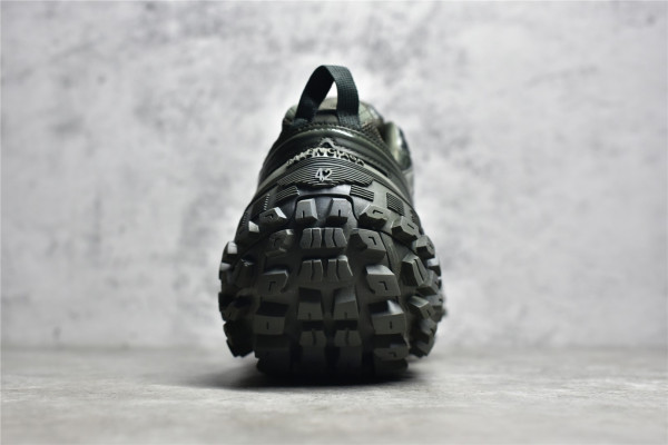 Ba*len*cia*ga defender sneaker
