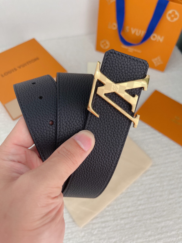 l**is V*t*n belt