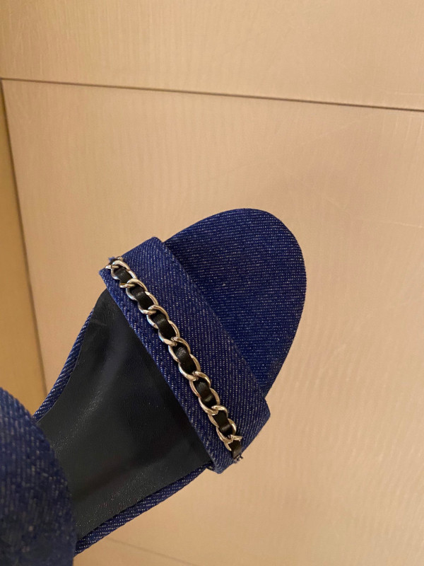 CL SANDAL