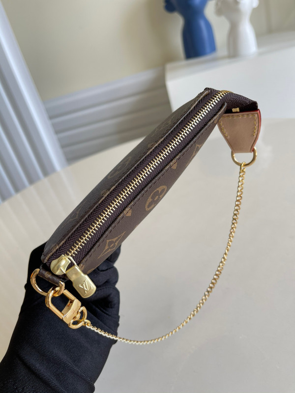 l**is V*t*n mini pochette accessoires