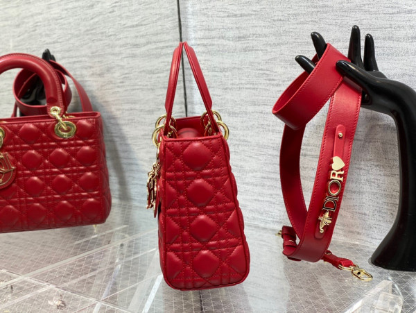 lady D*or small-20-16.5-8cm