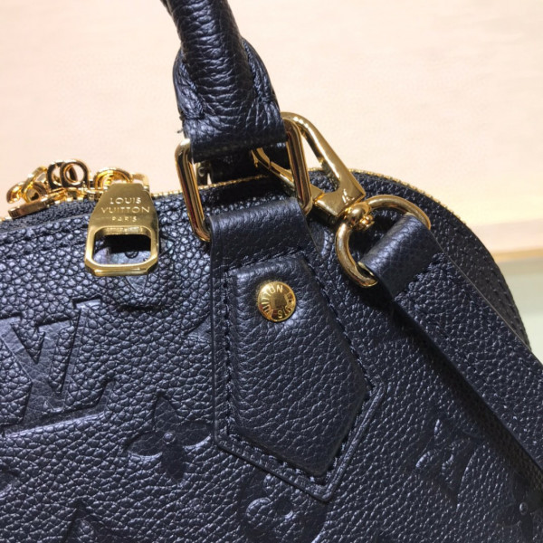 l**is V*t*n neo exclusive prelaunch - neo alma bb