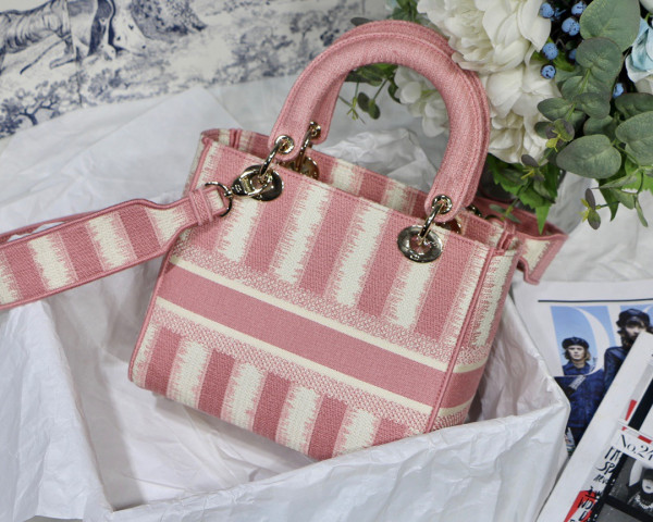 D*or medium lady d-lite bag