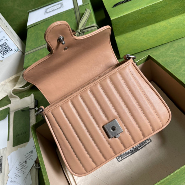 G*u*i gg marmont mini top handle bag