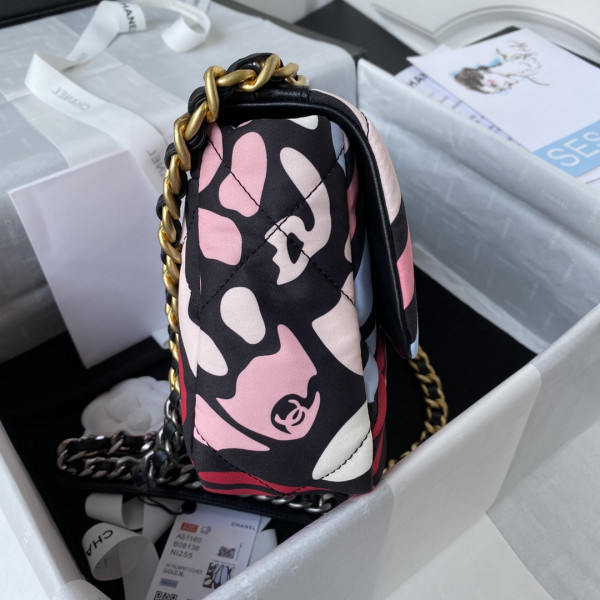 CL 19 FLAP BAG