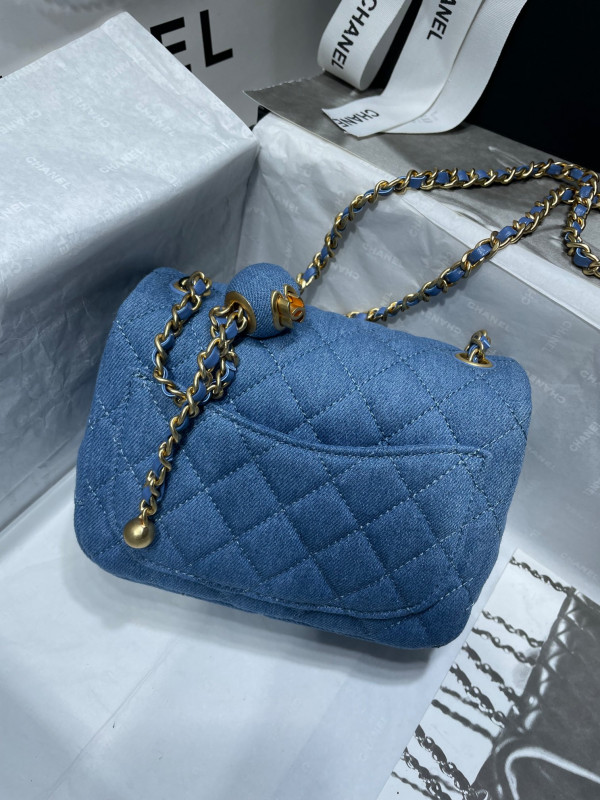 CL MINI FLAP BAG