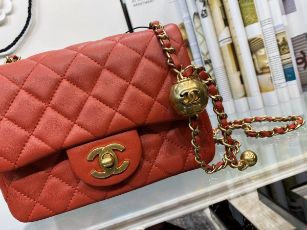 CL MINI FLAP BAG