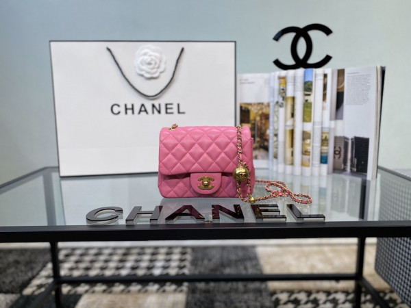 CL MINI FLAP BAG