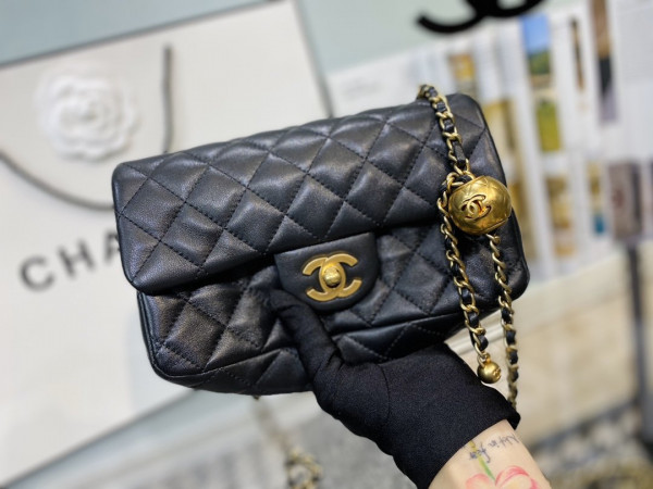 CL FLAP BAG