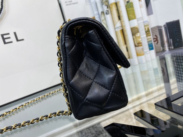 CL FLAP BAG