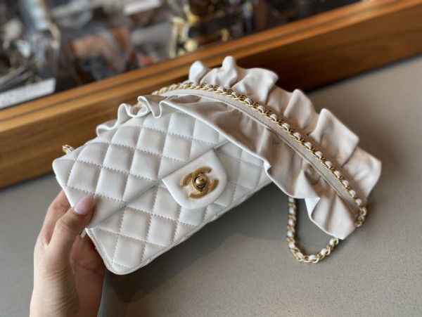 CL FLAP BAG