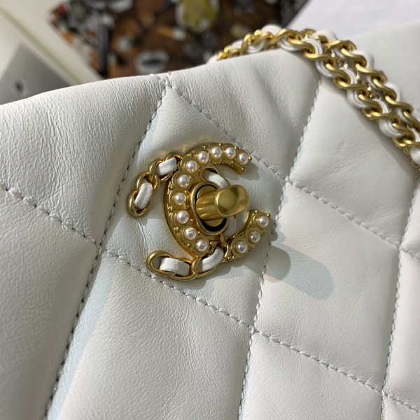 CL HOBO HANDBAG