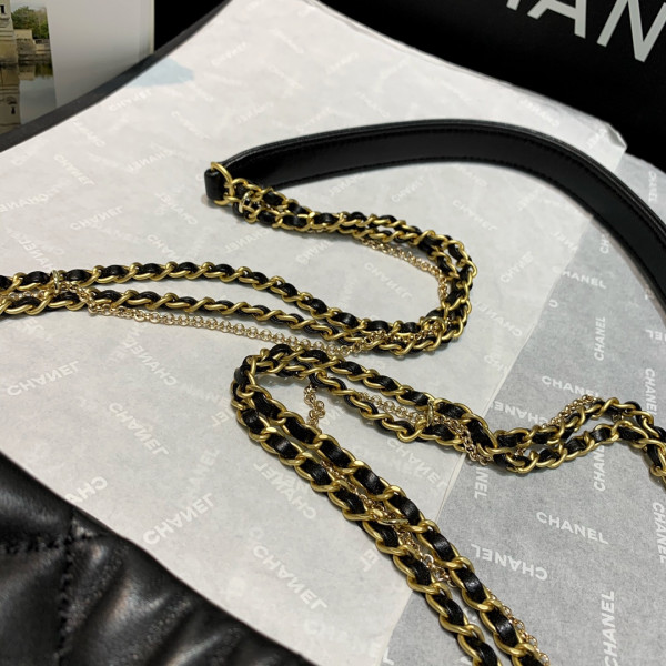 CL HOBO HANDBAG