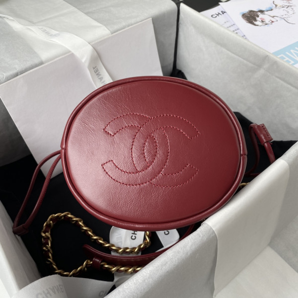 CL SMALL BUCKET BAG