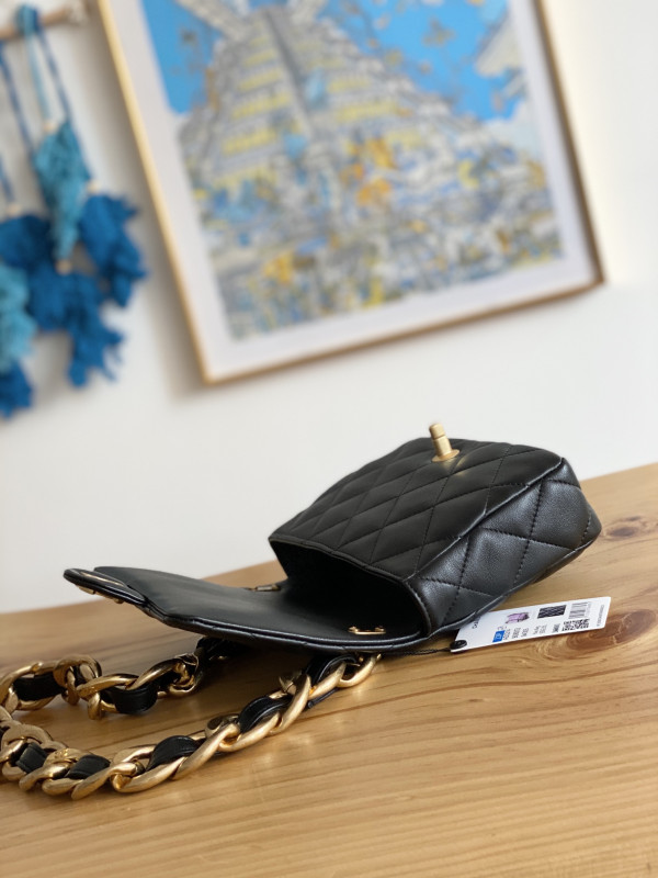 CL SMALL FLAP BAG