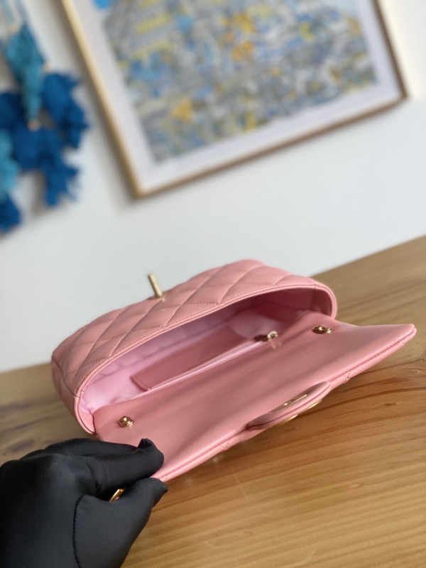 CL SMALL FLAP BAG