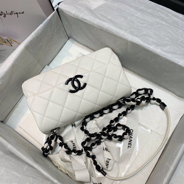 CL SMALL FLAP BAG