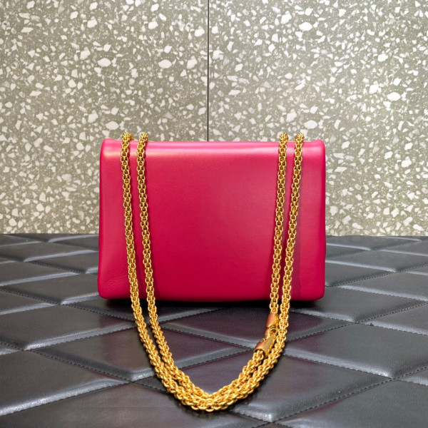 VALENTINO ONE STUD BAG WITH CHAIN