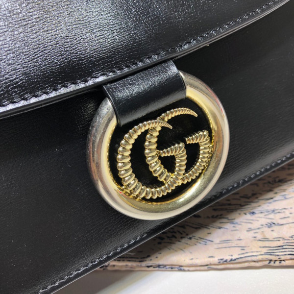 G*u*i ring shoulder bag