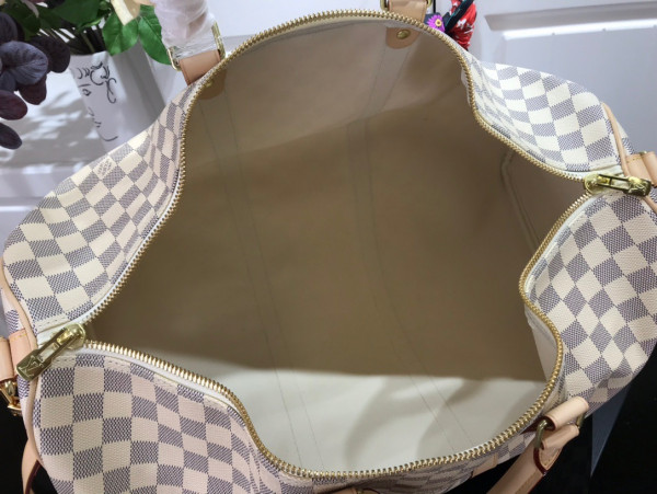 l**is V*t*n keepall bandouliÈre 50