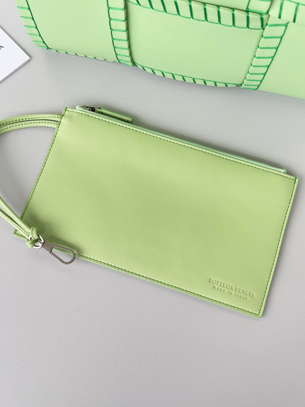 Bo*te*ga ve*ne*ta small arco tote bag