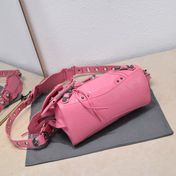 Ba*len*cia*ga neo cagole xs handbag