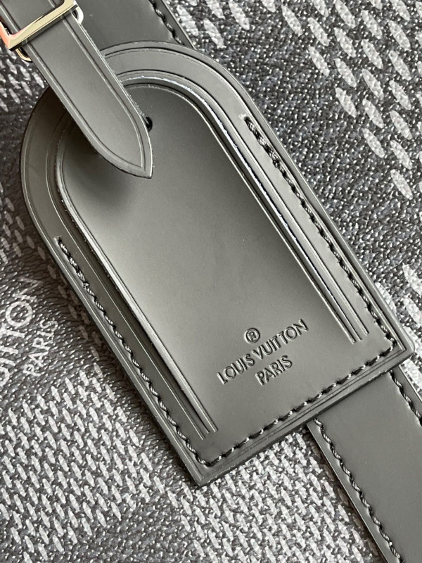l**is V*t*n keepall bandouliÈre 50