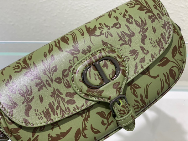 D*or bobby east-west bag