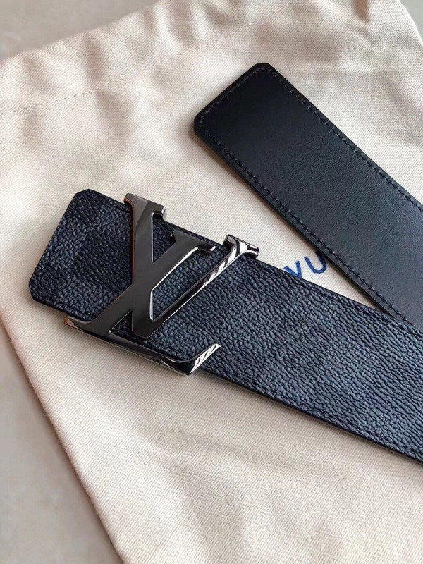 l**is V*t*n belt