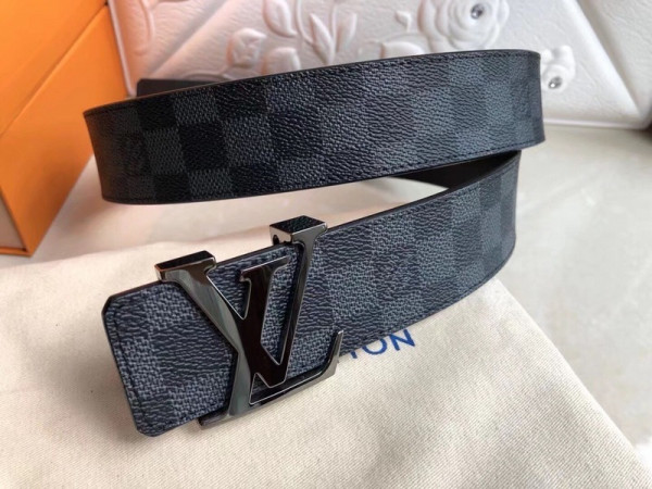 l**is V*t*n belt