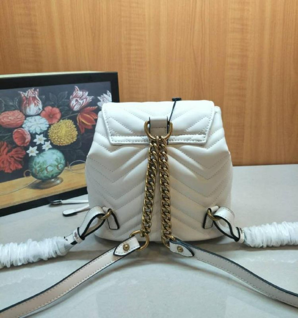 G*u*i gg marmont matelassé backpack 528129