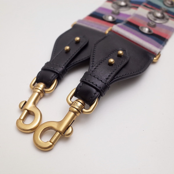 D*or strap