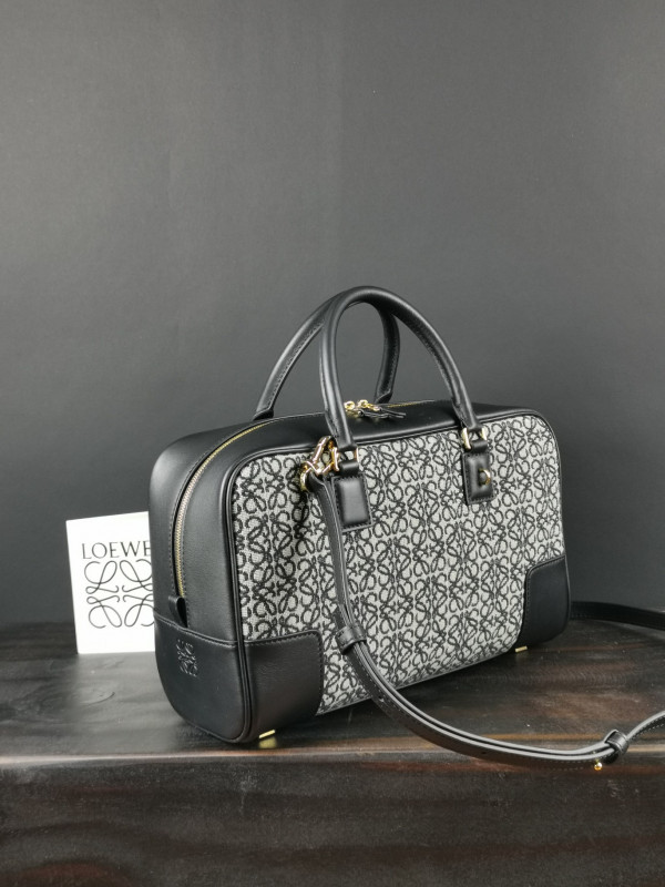 LOEWE Amazona 19/28 bag in jacquard and calfskin