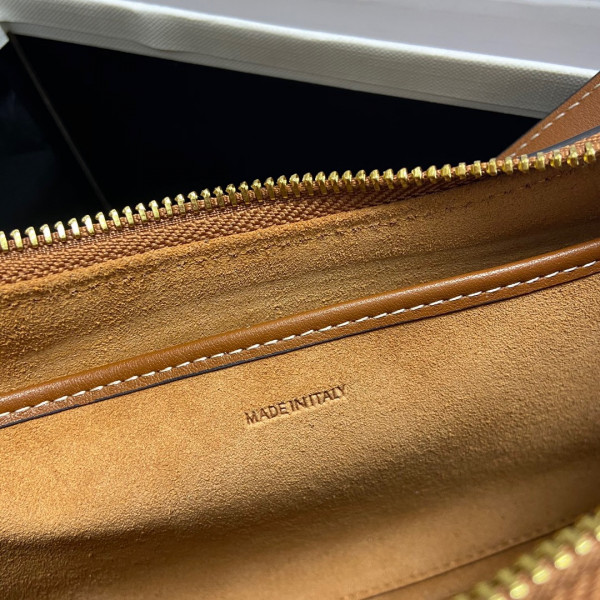 Ce**e ava bag