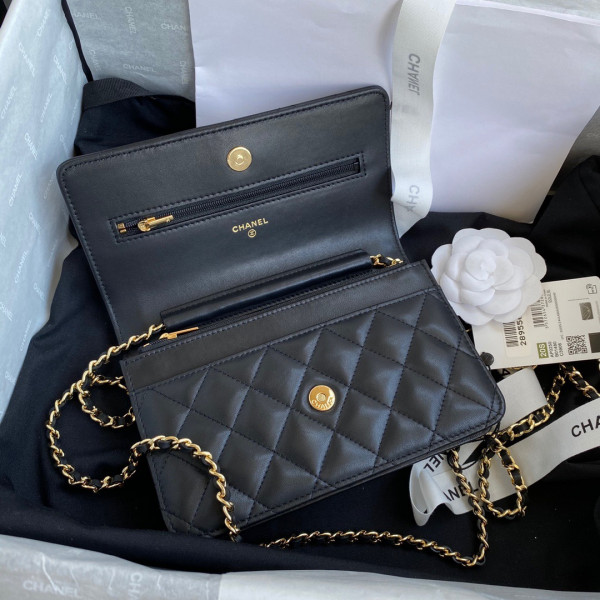 CL CHAIN WALLET LAMBSKIN NEW EDITION