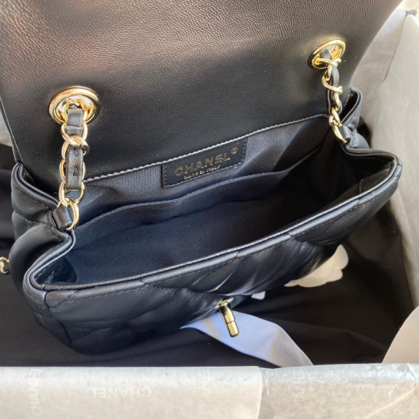 CL FLAP BAG