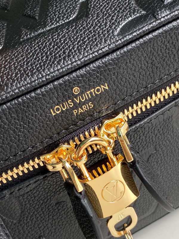 l**is V*t*n vanity pm