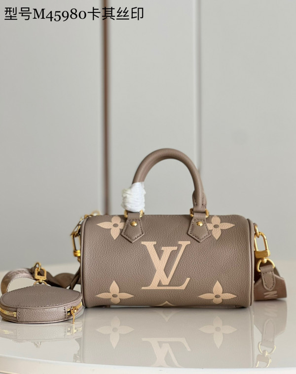 l**is V*t*n papillon bb