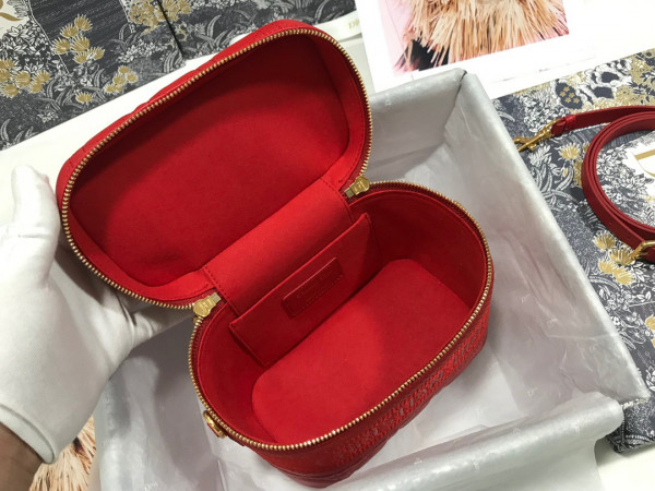 D*or small D*ortravel vanity case-18.5-13-10.5cm
