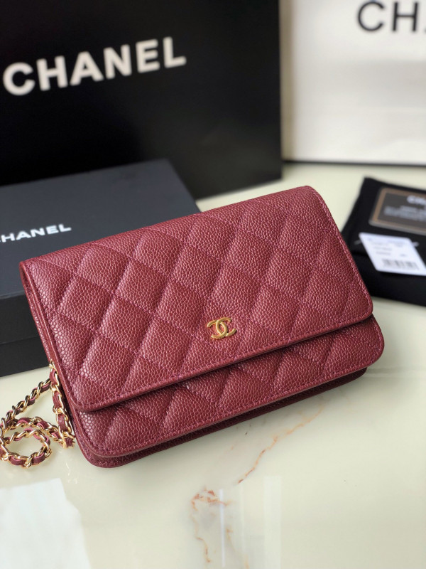 CL CHAIN WALLET CAVIAR